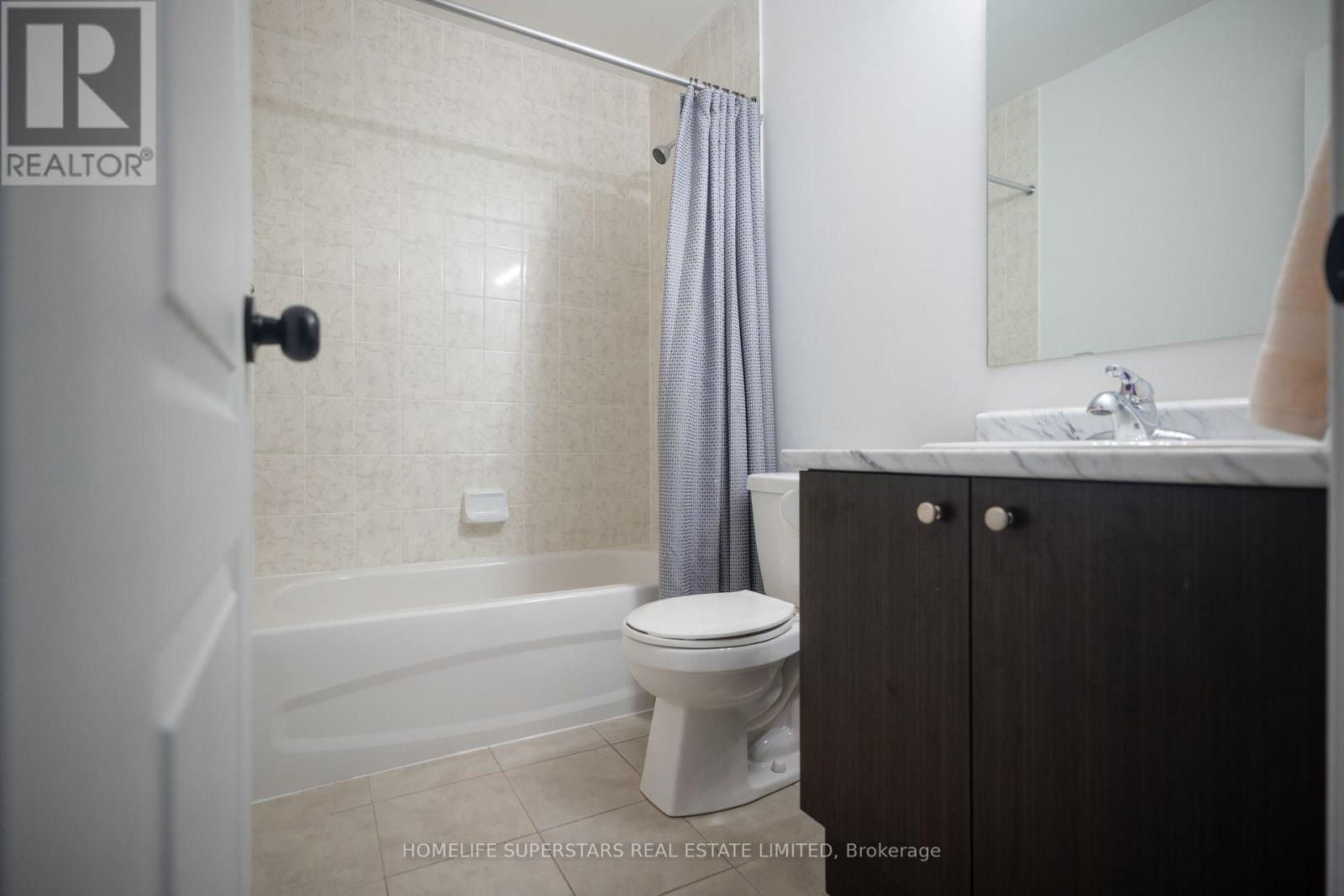 2555 Canadian Street, Pickering, Ontario  L1X 0C7 - Photo 16 - E12848552