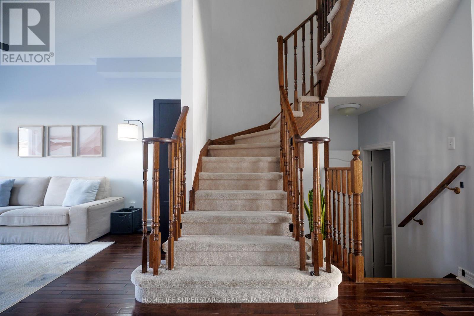 2555 Canadian Street, Pickering, Ontario  L1X 0C7 - Photo 8 - E12848552