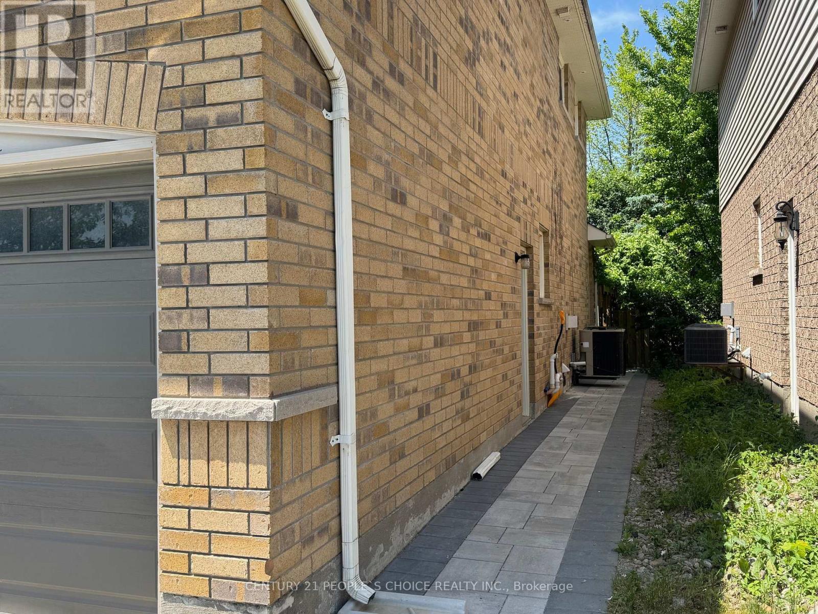 Bsmt - 452 Britannia Avenue E, Oshawa, Ontario  L1L 1B7 - Photo 3 - E12848592