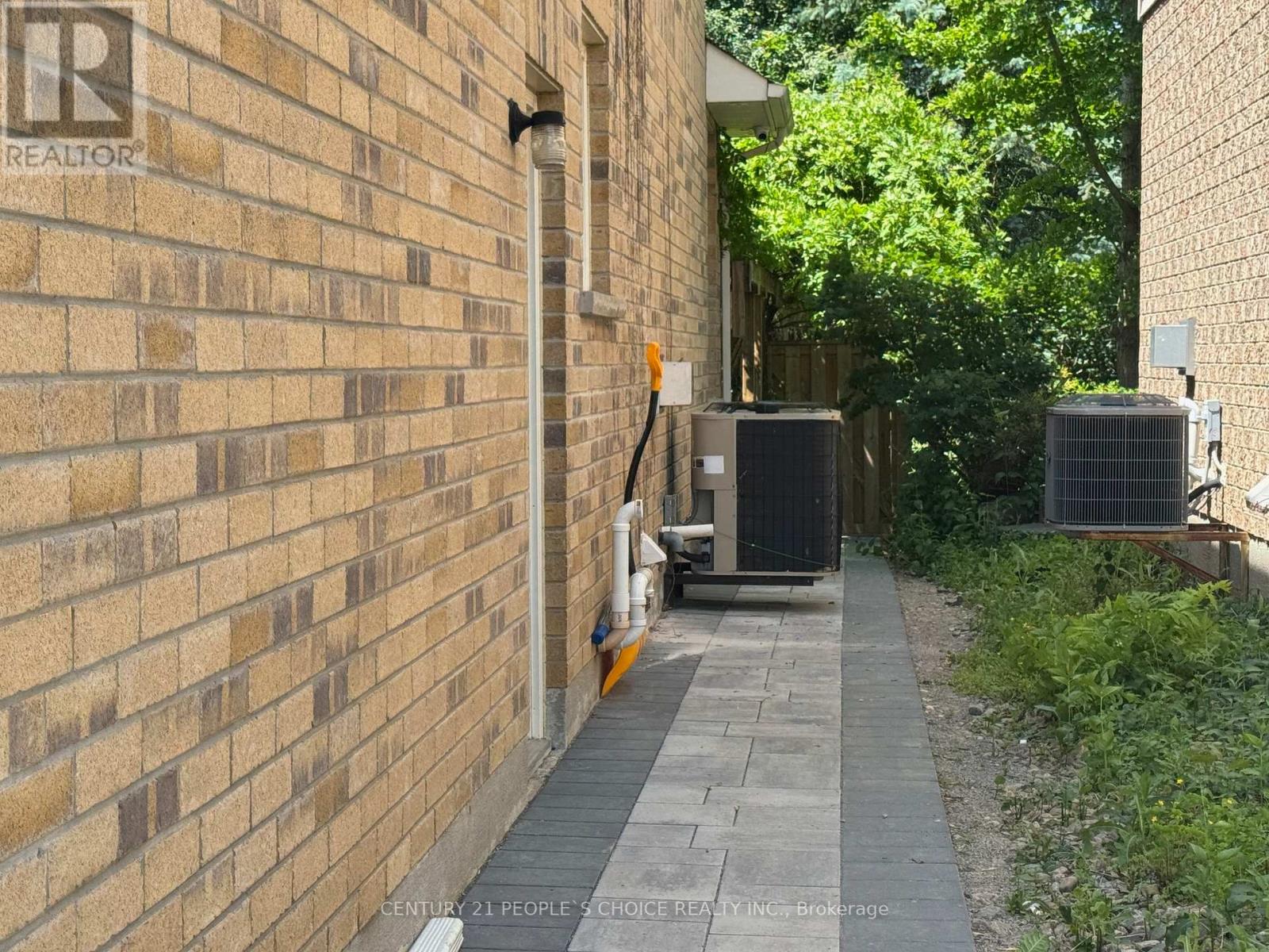 Bsmt - 452 Britannia Avenue E, Oshawa, Ontario  L1L 1B7 - Photo 4 - E12848592