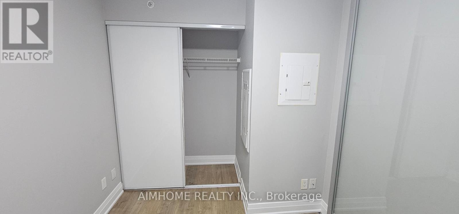 306 - 30 Meadowglen Place, Toronto, Ontario  M1G 0A6 - Photo 10 - E12848596