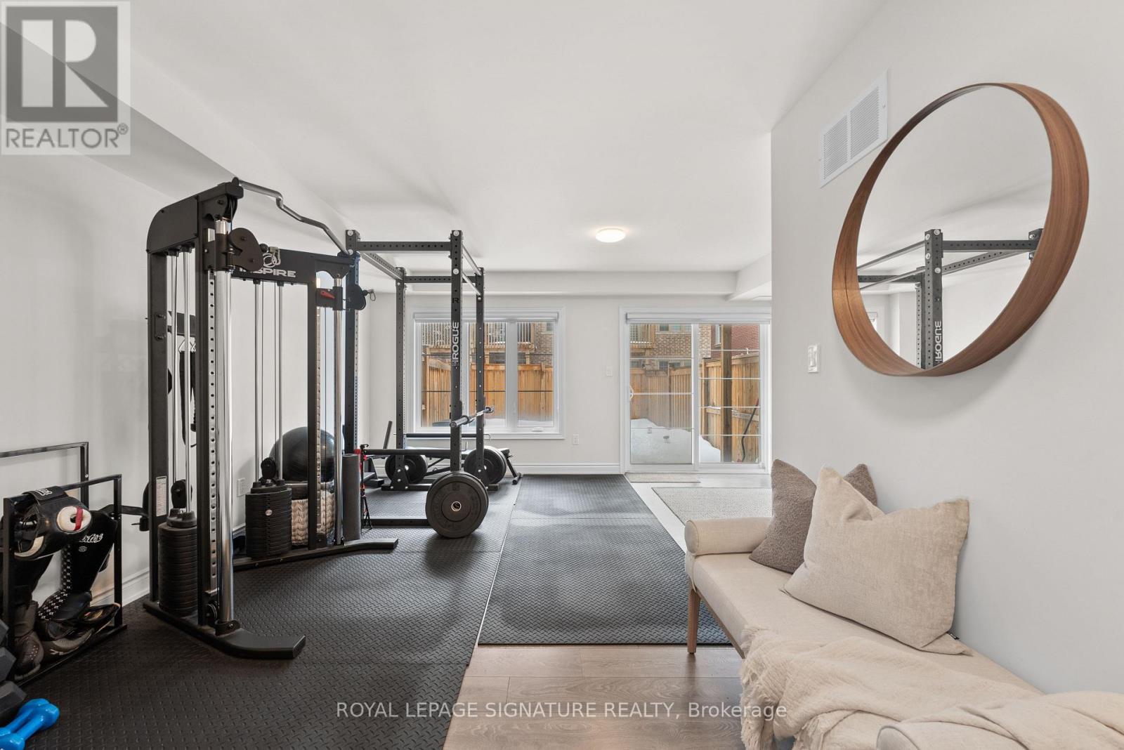 71 Farooq Boulevard, Vaughan, Ontario  L4H 4P3 - Photo 33 - N12848436