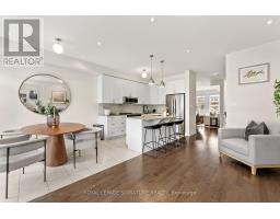 71 FAROOQ BOULEVARD, Vaughan, Ontario