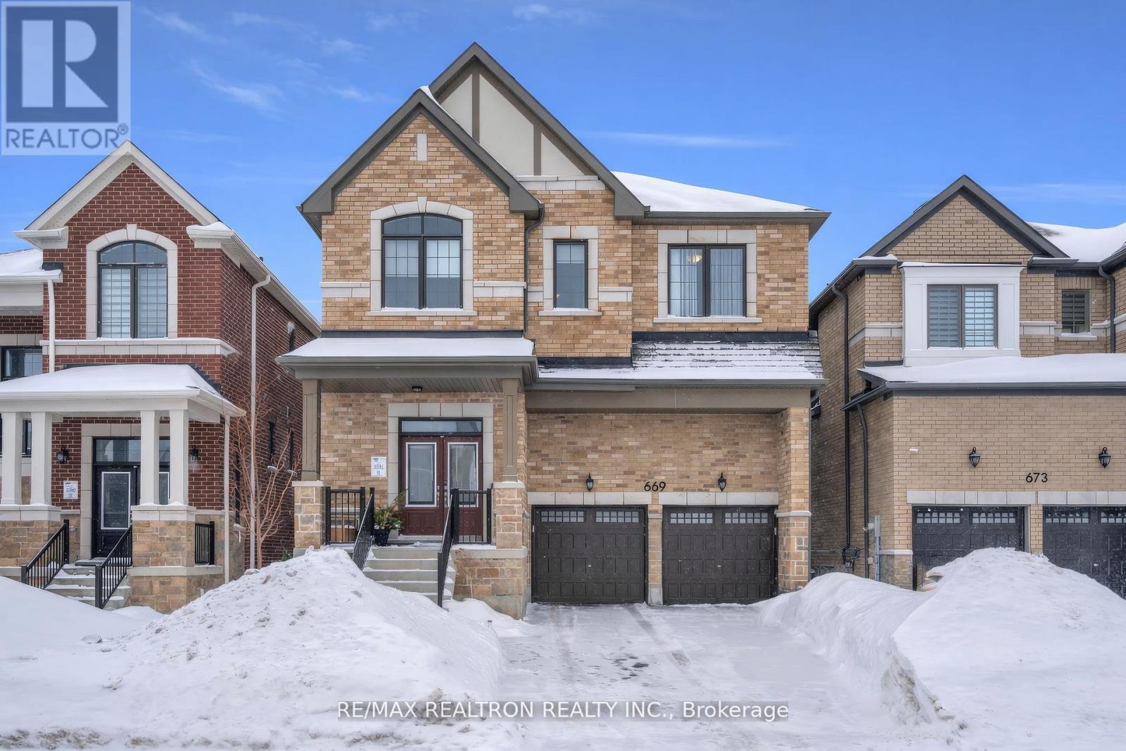 669 Newlove Street, Innisfil, Ontario  L9S 0R9 - Photo 1 - N12848444