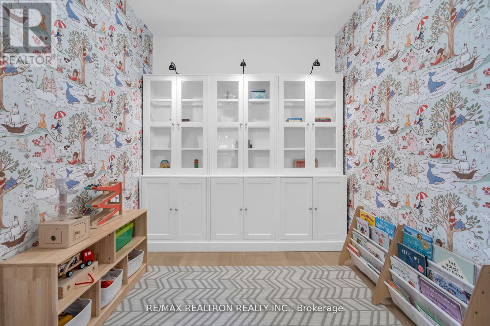 669 Newlove Street, Innisfil, Ontario  L9S 0R9 - Photo 11 - N12848444