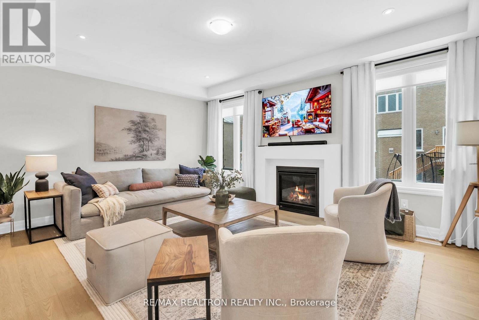 669 Newlove Street, Innisfil, Ontario  L9S 0R9 - Photo 14 - N12848444