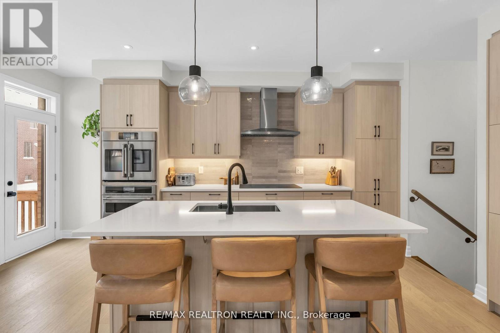 669 Newlove Street, Innisfil, Ontario  L9S 0R9 - Photo 21 - N12848444