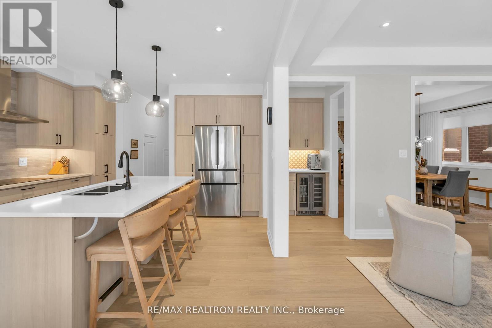 669 Newlove Street, Innisfil, Ontario  L9S 0R9 - Photo 25 - N12848444