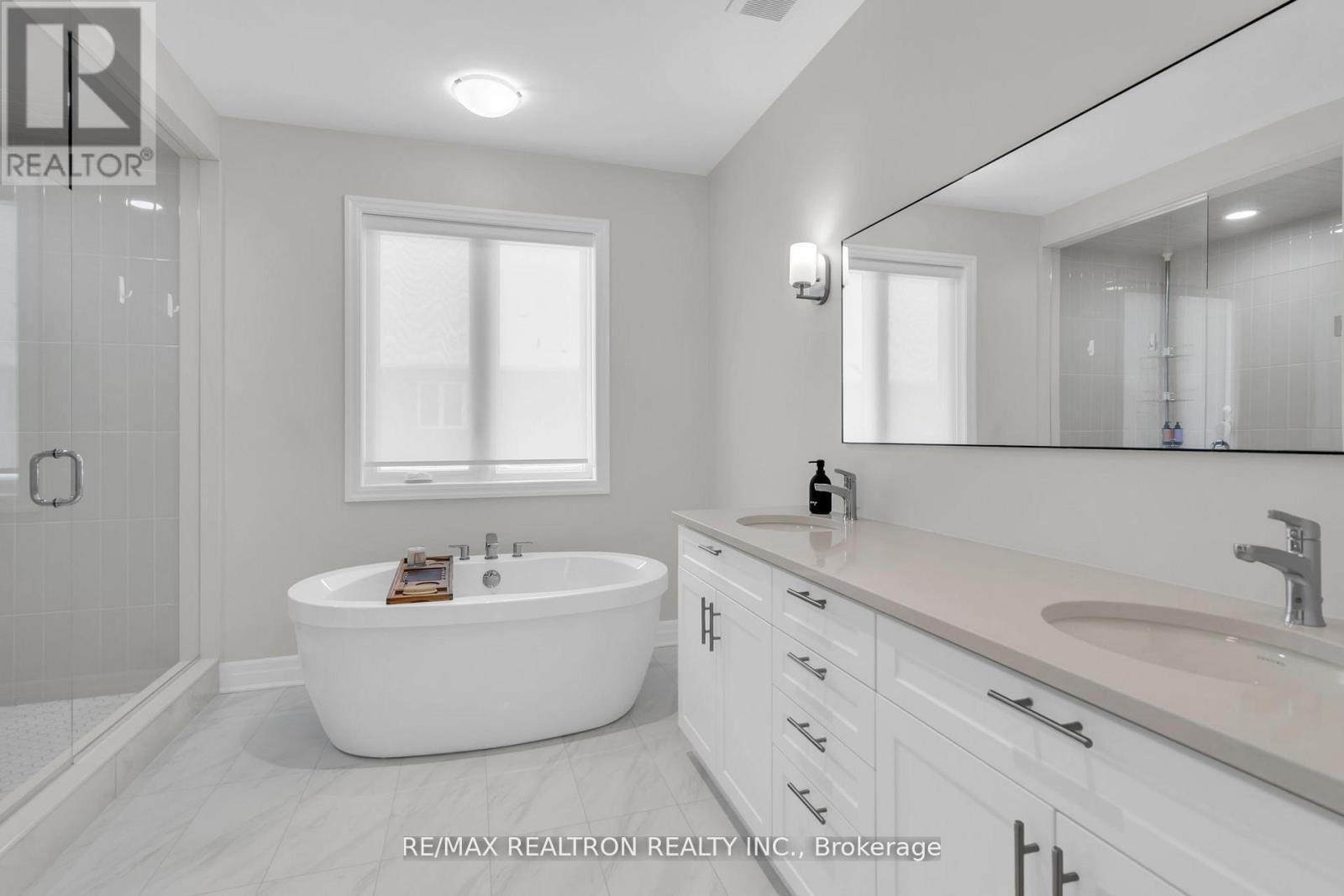 669 Newlove Street, Innisfil, Ontario  L9S 0R9 - Photo 32 - N12848444