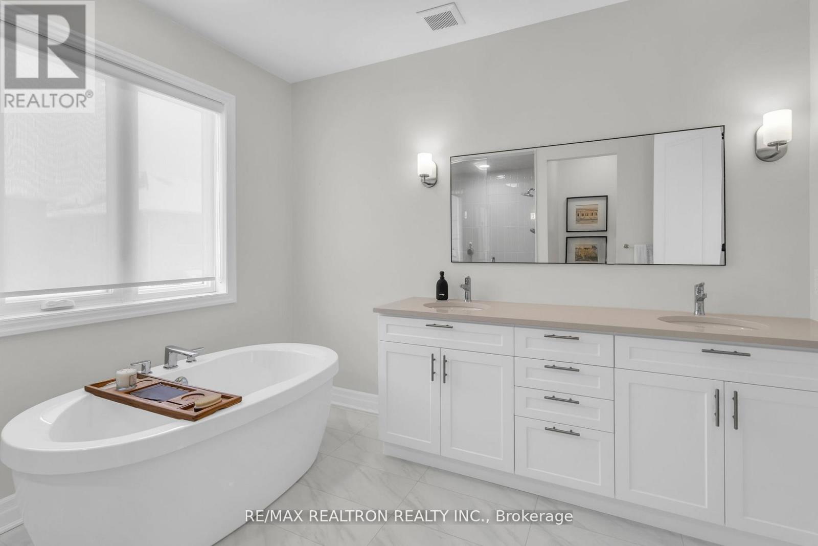 669 Newlove Street, Innisfil, Ontario  L9S 0R9 - Photo 33 - N12848444