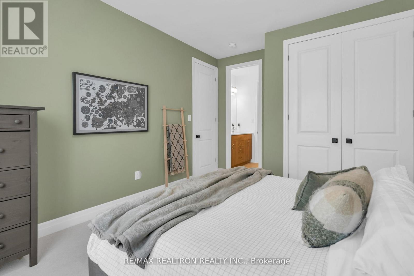 669 Newlove Street, Innisfil, Ontario  L9S 0R9 - Photo 36 - N12848444