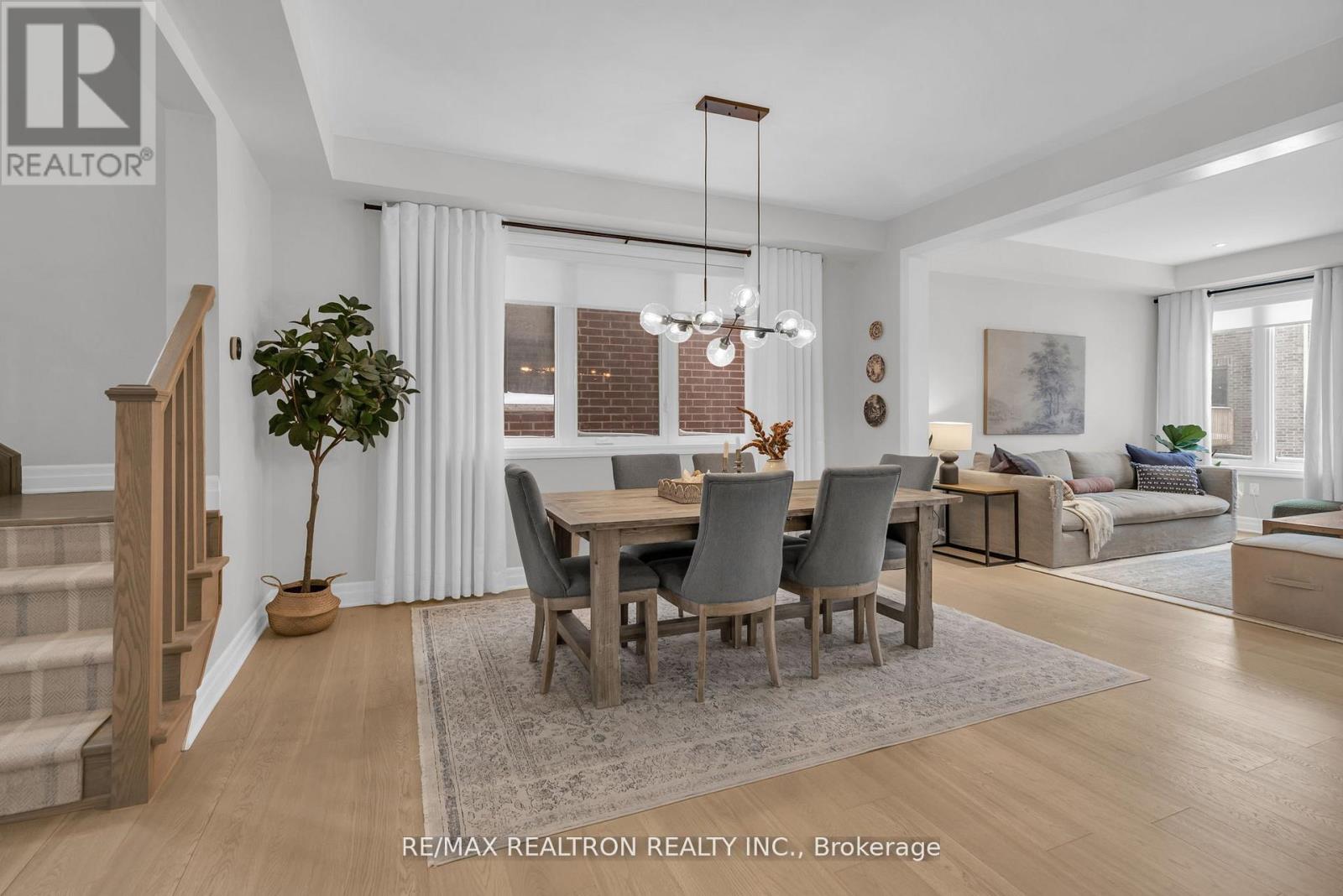 669 Newlove Street, Innisfil, Ontario  L9S 0R9 - Photo 8 - N12848444