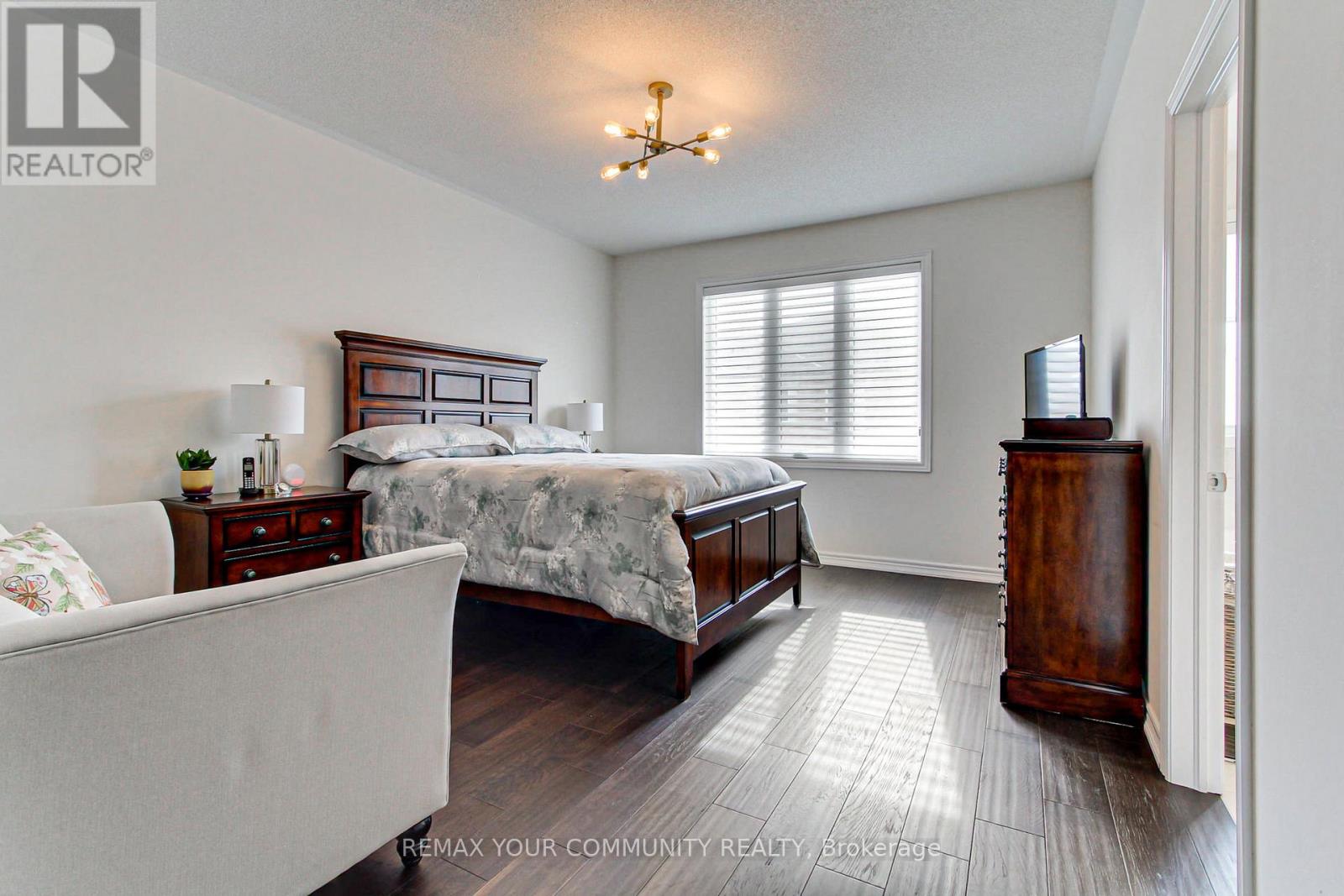 47 Blackwell Crescent, Bradford West Gwillimbury (Bradford), Ontario  L3Z 4L3 - Photo 17 - N12848582