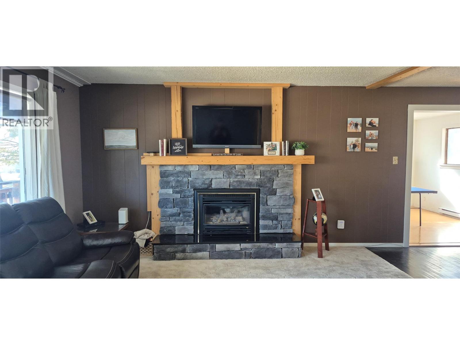 707 12th Avenue, Cranbrook, British Columbia  V1C 2T3 - Photo 6 - 10377918