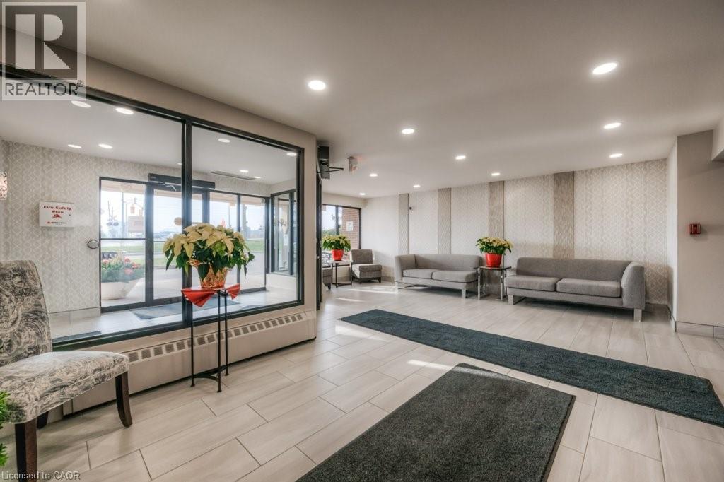 1100 Courtland Avenue E Unit# 1014, Kitchener, Ontario  N2C 2H9 - Photo 31 - 40808309