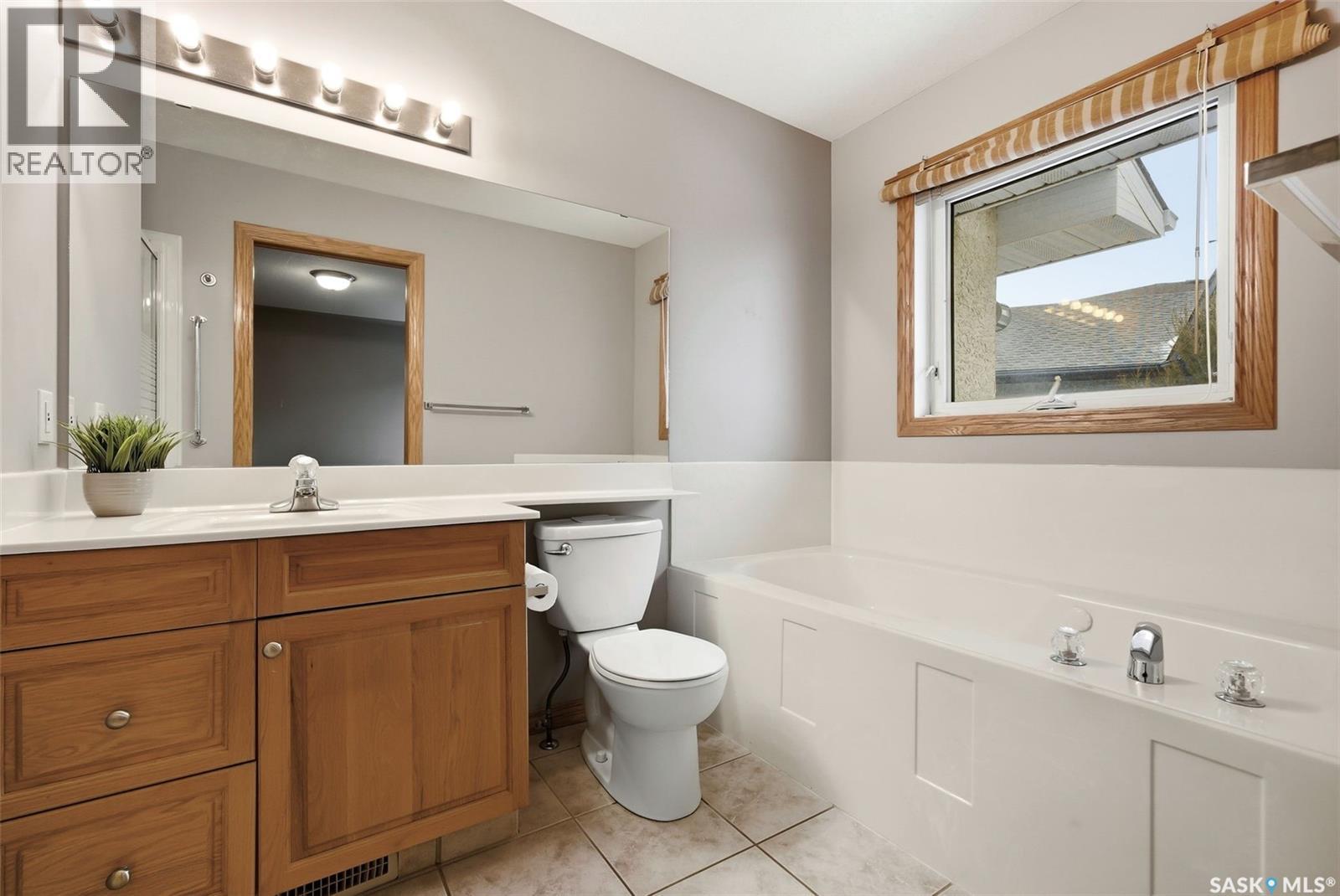 3731 Kew Place E, Regina, Saskatchewan  S4V 2V9 - Photo 18 - SK029582