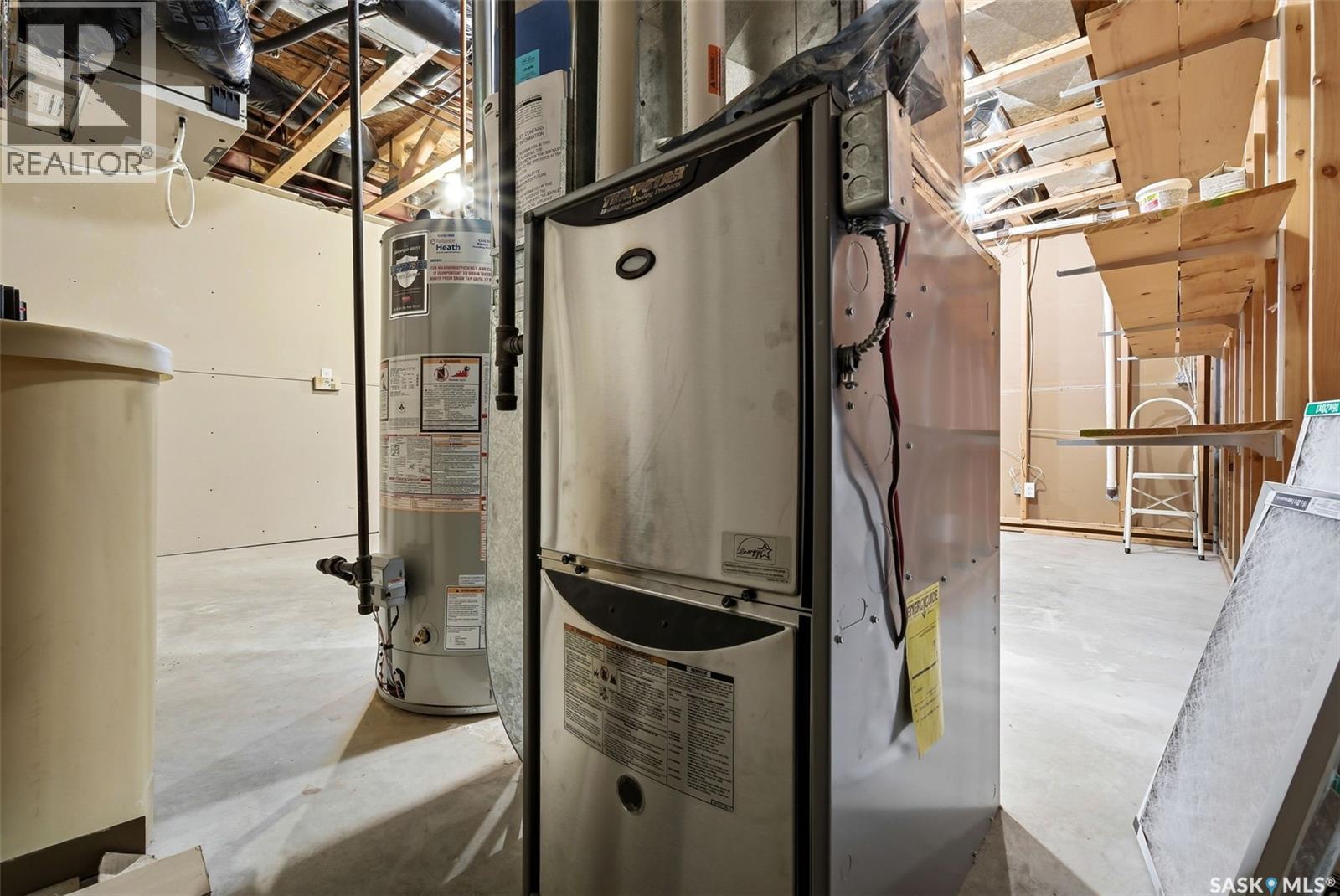 3731 Kew Place E, Regina, Saskatchewan  S4V 2V9 - Photo 36 - SK029582