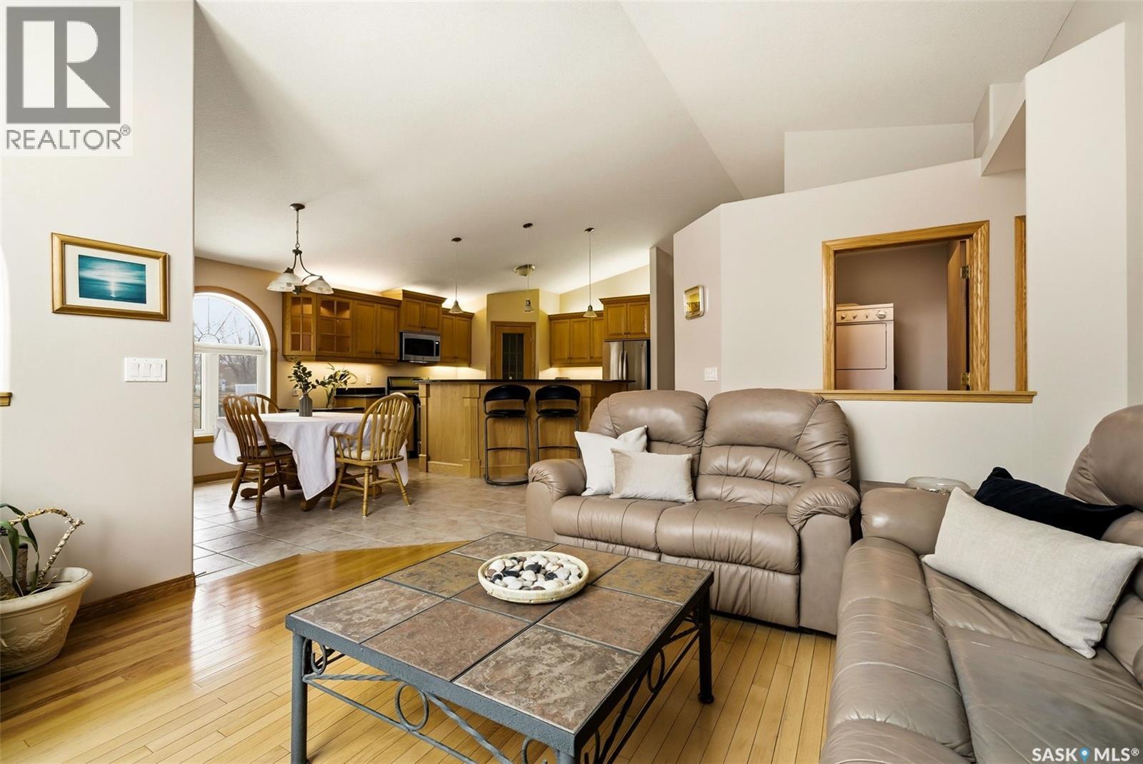 3731 Kew Place E, Regina, Saskatchewan  S4V 2V9 - Photo 8 - SK029582