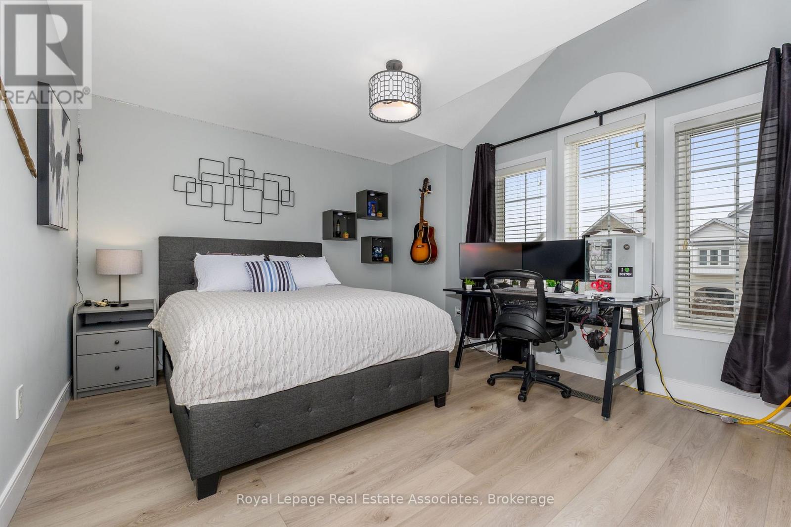 1196 Knight Trail, Milton, Ontario  L9T 5R9 - Photo 29 - W12848388