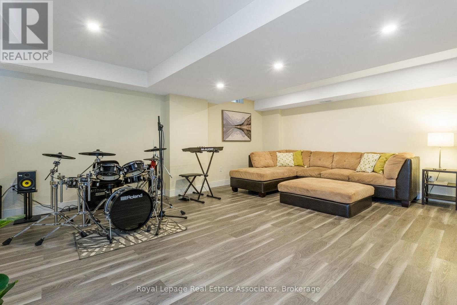 1196 Knight Trail, Milton, Ontario  L9T 5R9 - Photo 36 - W12848388