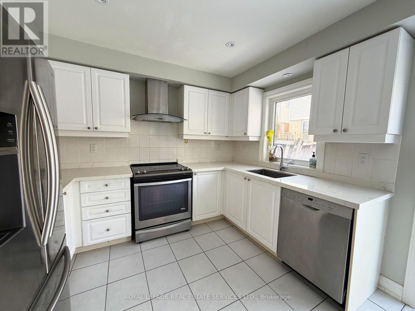 2400 Bankside Drive, Mississauga, Ontario L5M 6E6 - Photo 6 - W12848450