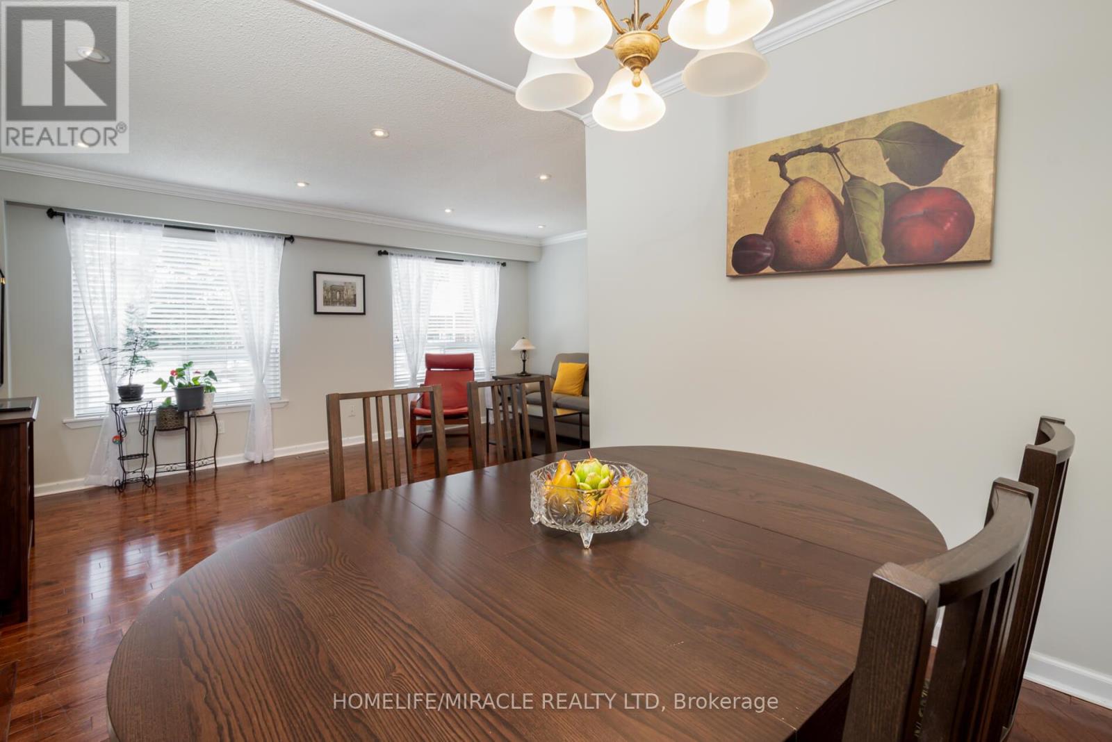 51 - 70 Moregate Crescent, Brampton, Ontario  L6S 3K9 - Photo 13 - W12848468