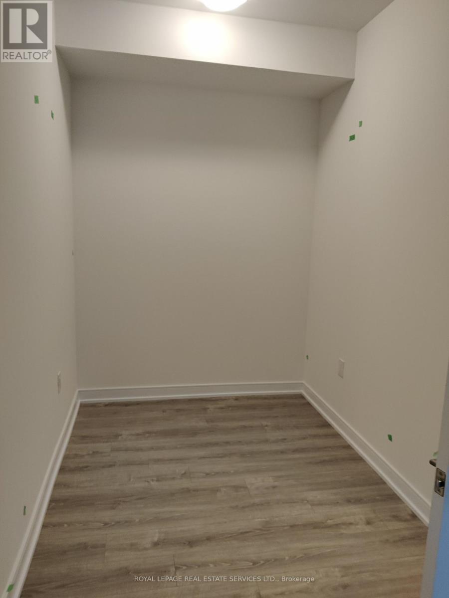 305 - 25 Neighbourhood Lane, Toronto, Ontario M8Y 0C4 - Photo 4 - W12848624