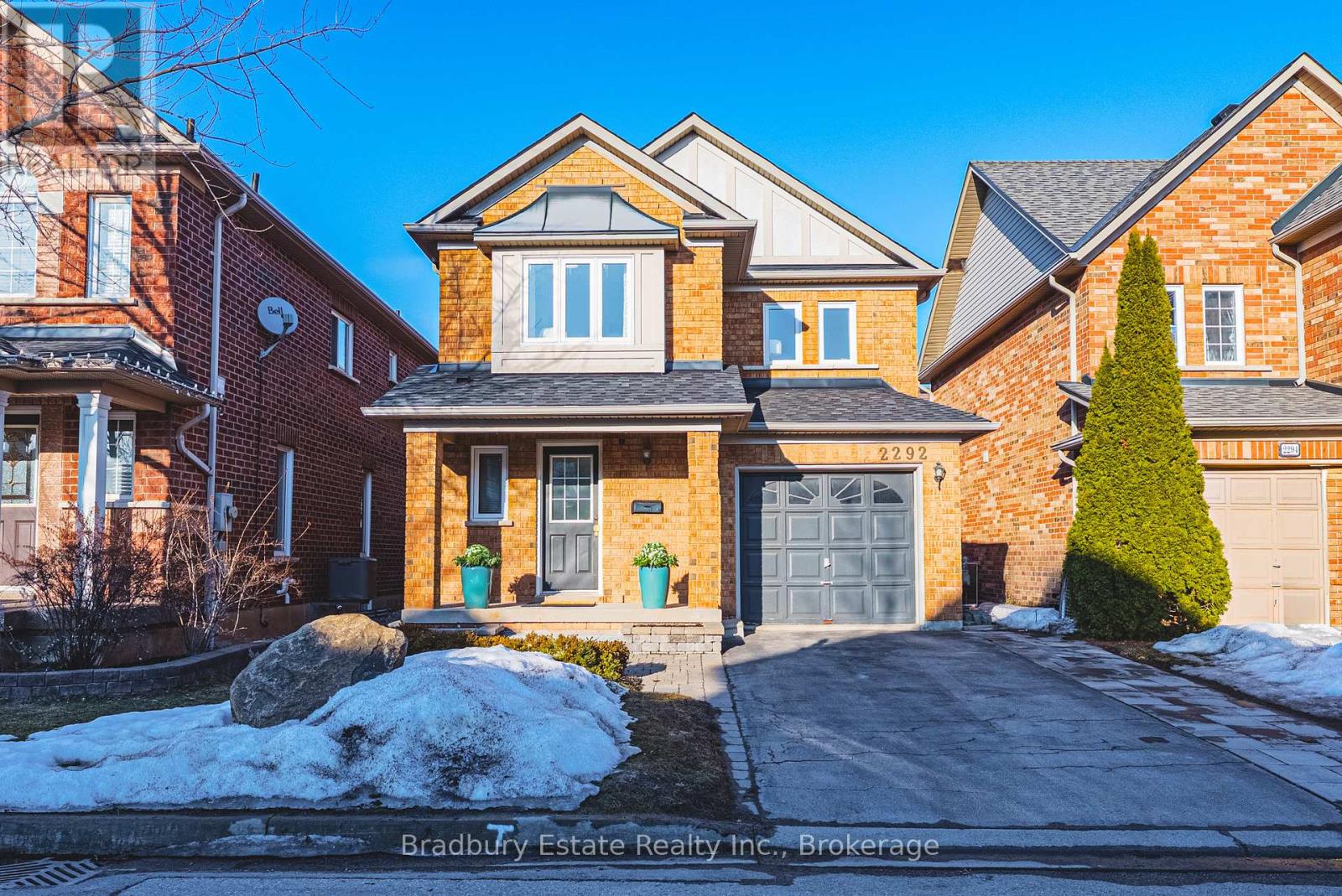 2292 SETON CRESCENT, Burlington, Ontario