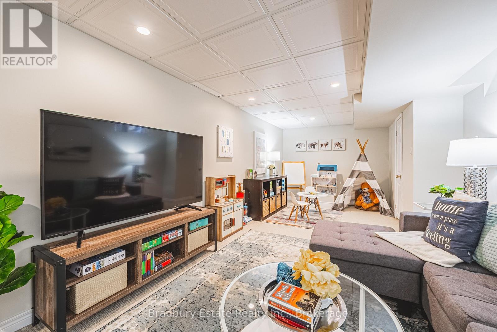 2292 Seton Crescent, Burlington, Ontario  L7L 6Y4 - Photo 26 - W12848696