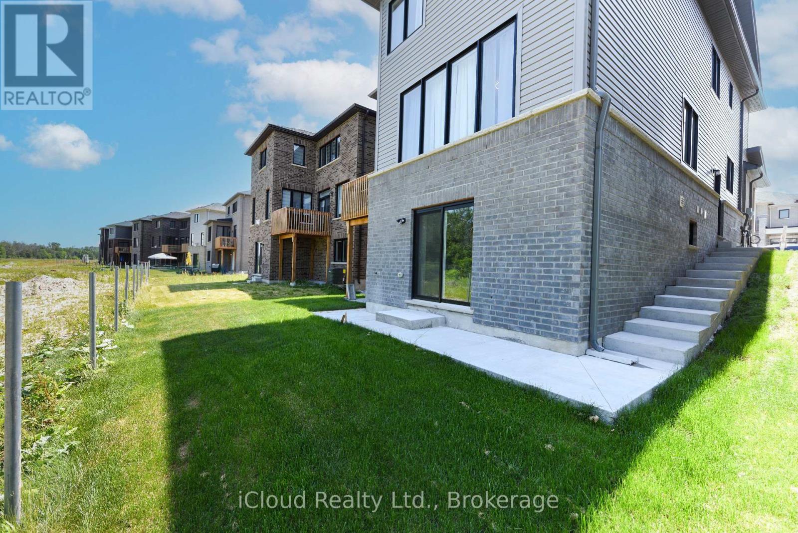 114 Thicketwood Avenue, Barrie, Ontario  L9J 0W8 - Photo 48 - S12754888