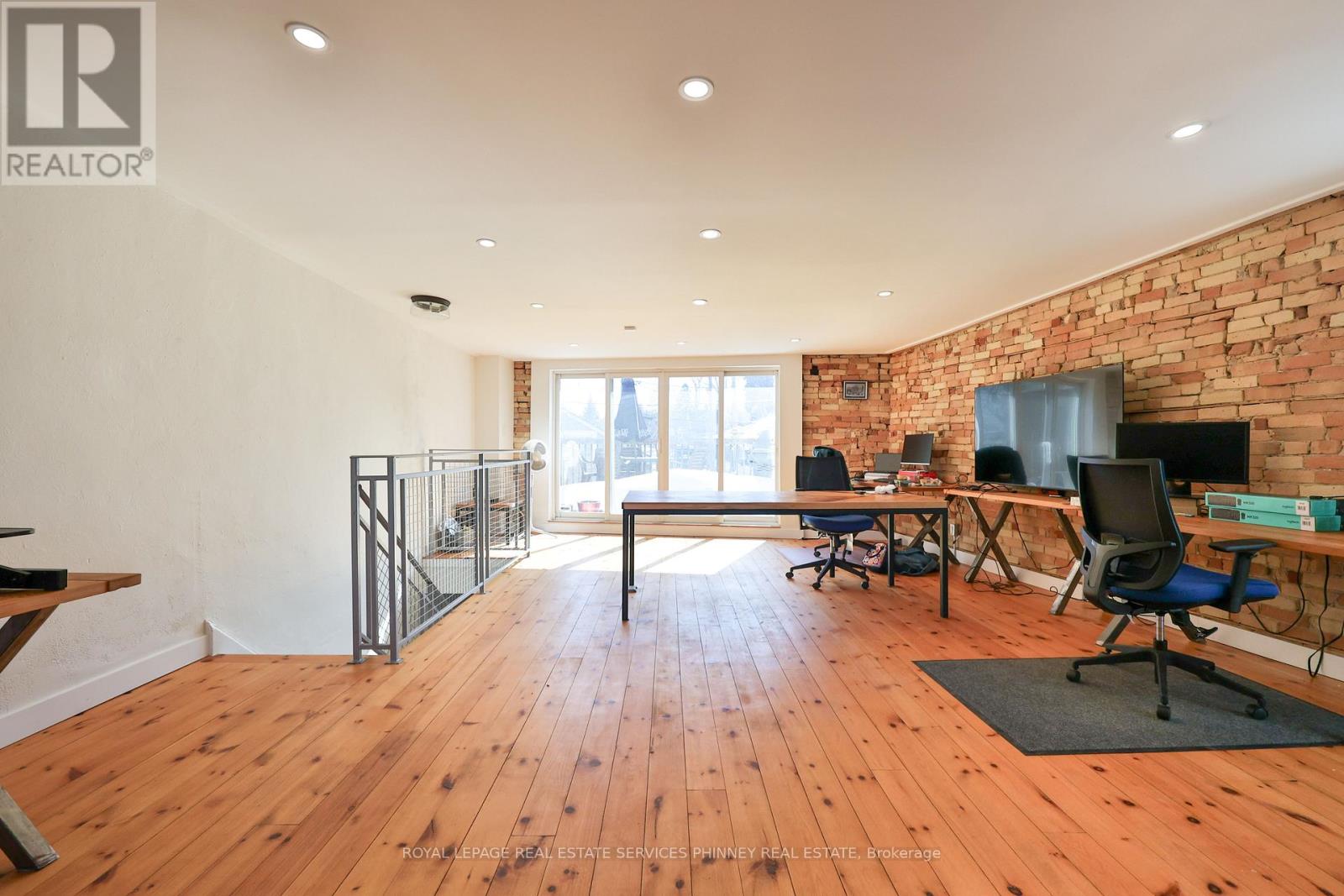 2 Queen Street E, Cambridge, Ontario  N3C 2A6 - Photo 18 - X12848396