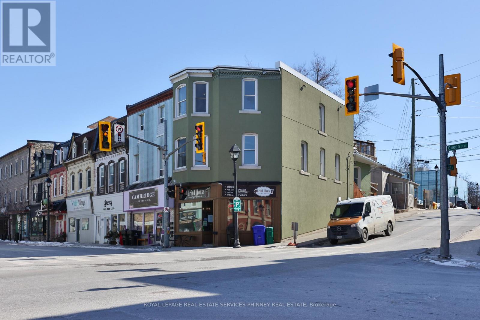 2 Queen Street E, Cambridge, Ontario  N3C 2A6 - Photo 2 - X12848396