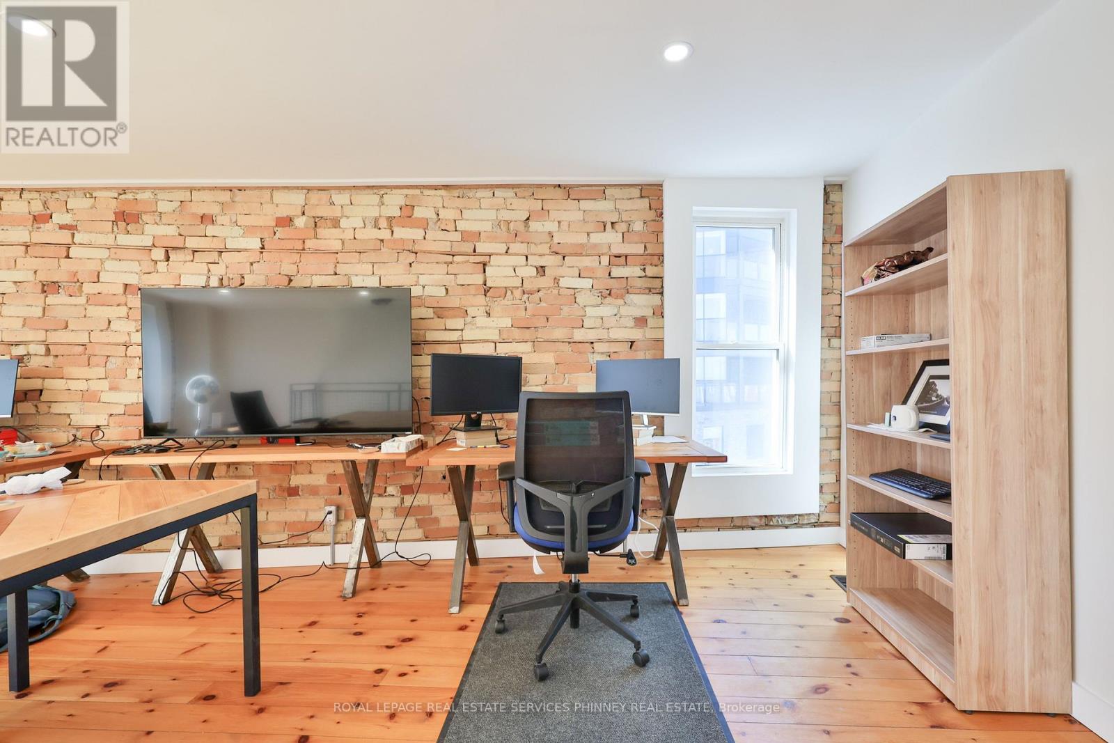 2 Queen Street E, Cambridge, Ontario  N3C 2A6 - Photo 20 - X12848396