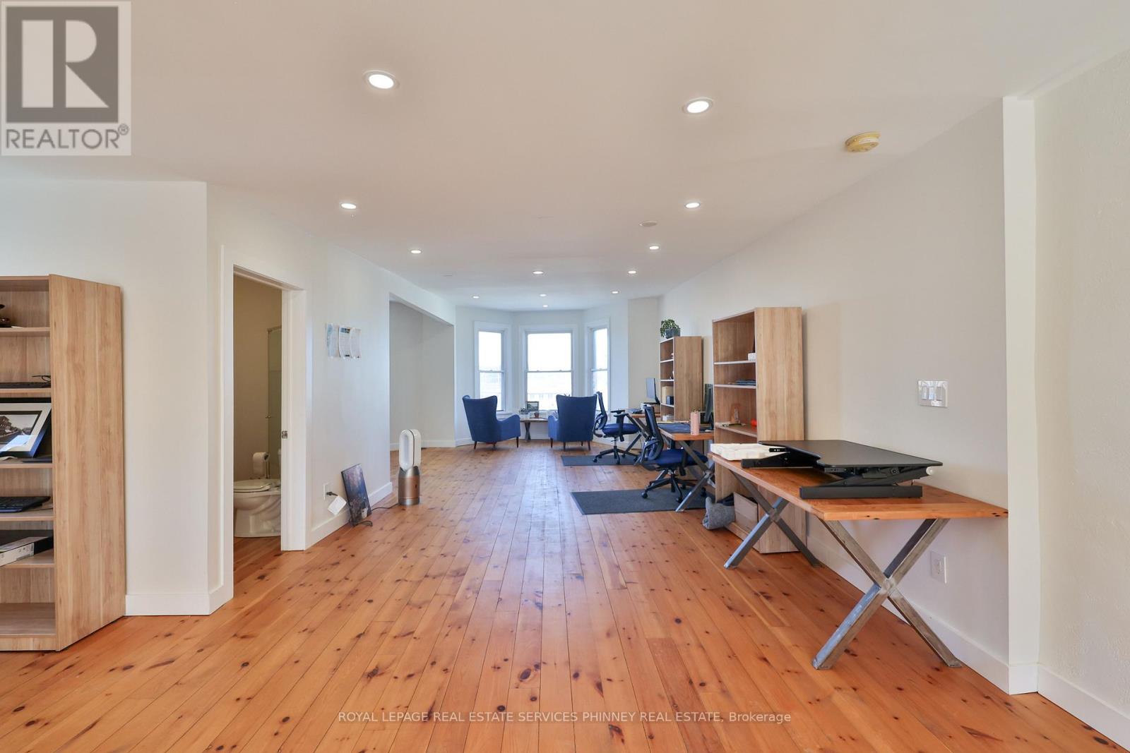 2 Queen Street E, Cambridge, Ontario  N3C 2A6 - Photo 24 - X12848396