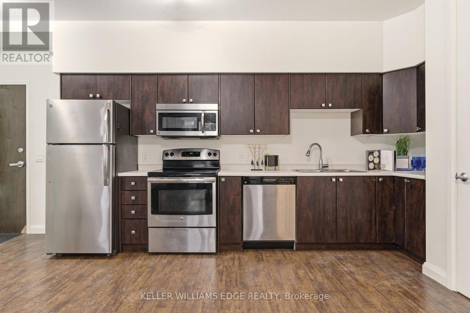 408 - 112 King Street E, Hamilton, Ontario  L8N 1A8 - Photo 16 - X12848480