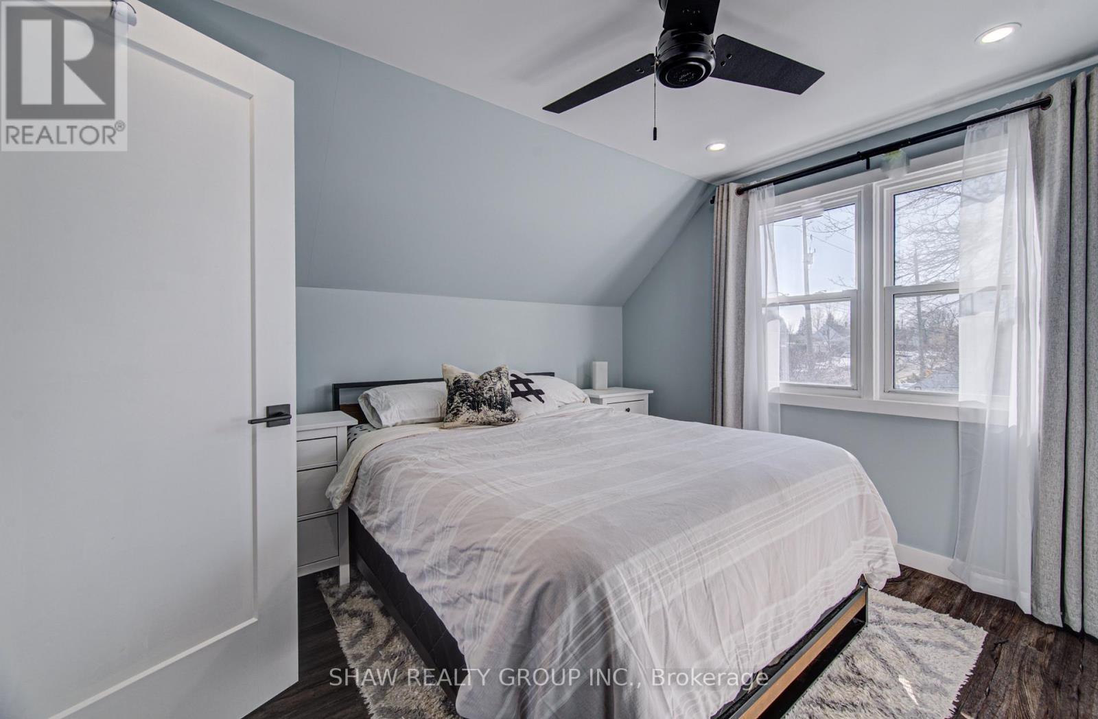 98 Ballantyne Avenue, Cambridge, Ontario  N1R 2S5 - Photo 20 - X12848486