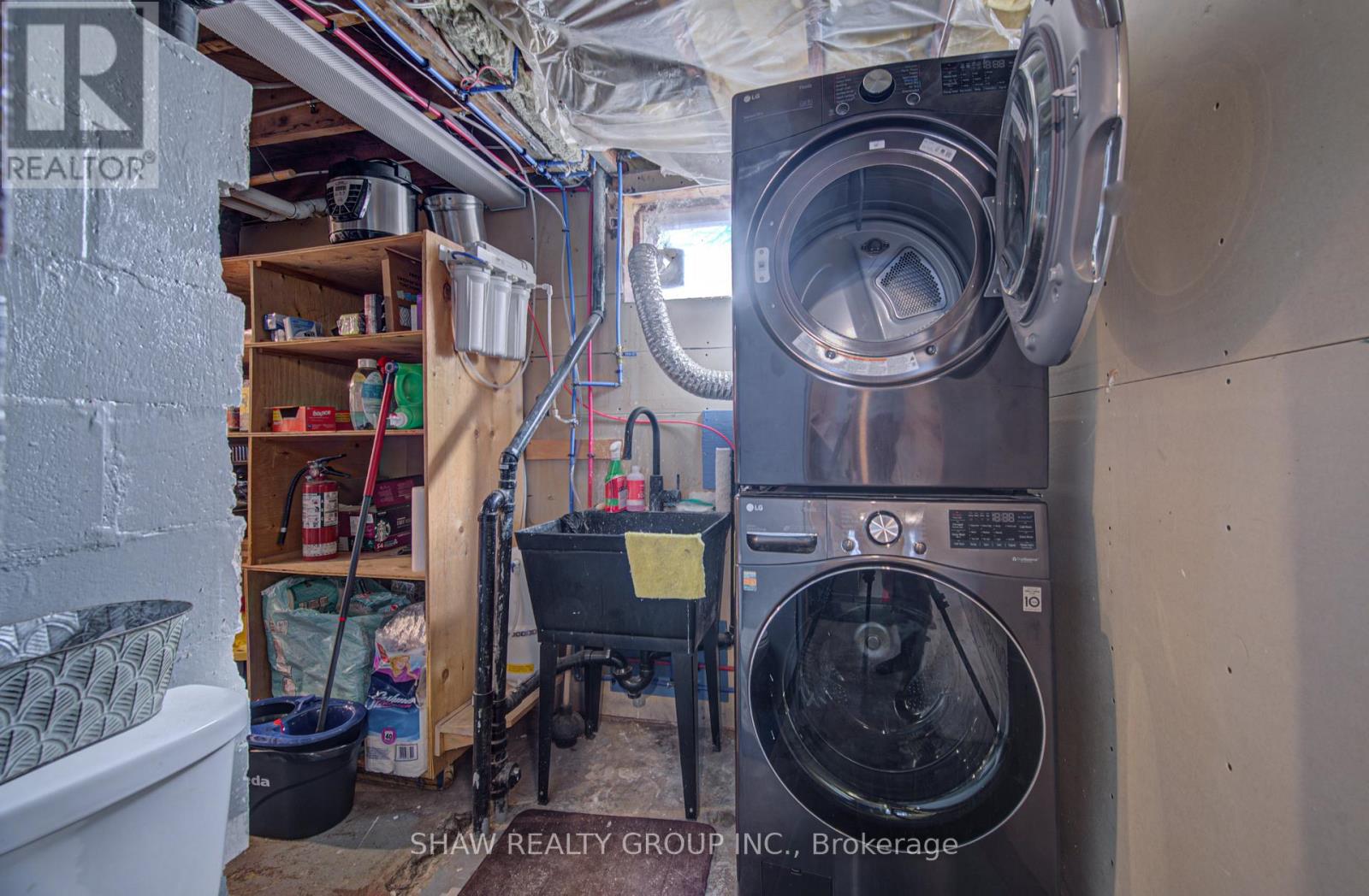 98 Ballantyne Avenue, Cambridge, Ontario  N1R 2S5 - Photo 23 - X12848486