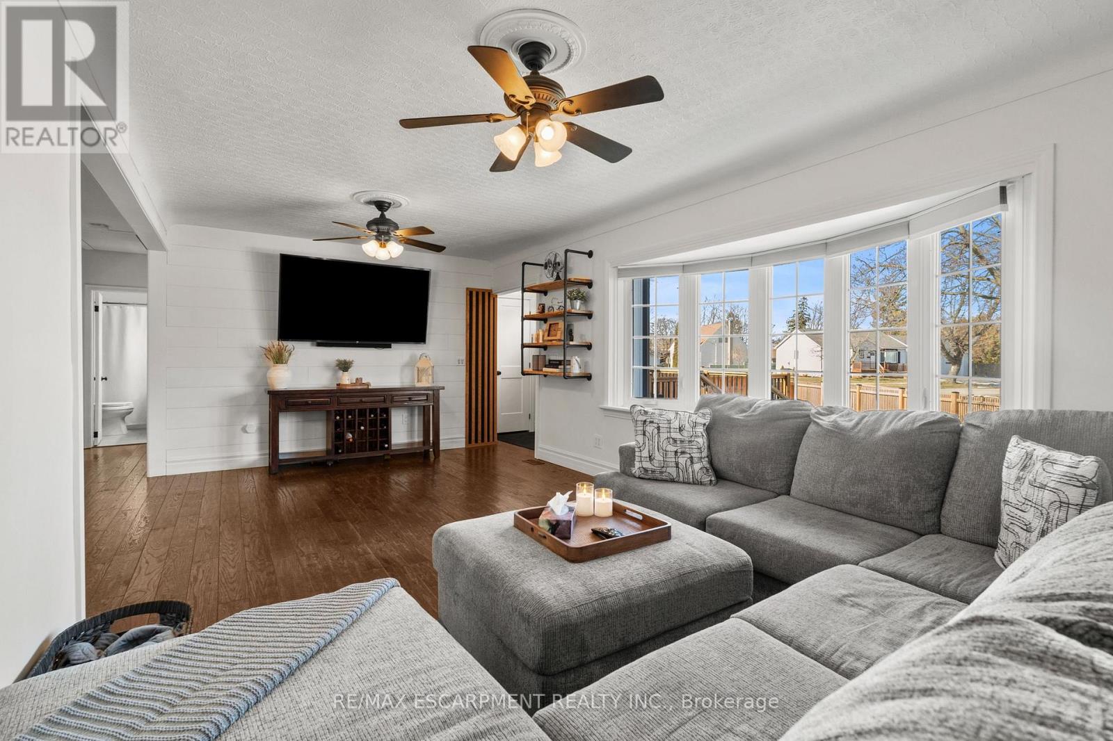 48 Windsor Road, St. Catharines, Ontario  L2N 3A4 - Photo 14 - X12848528