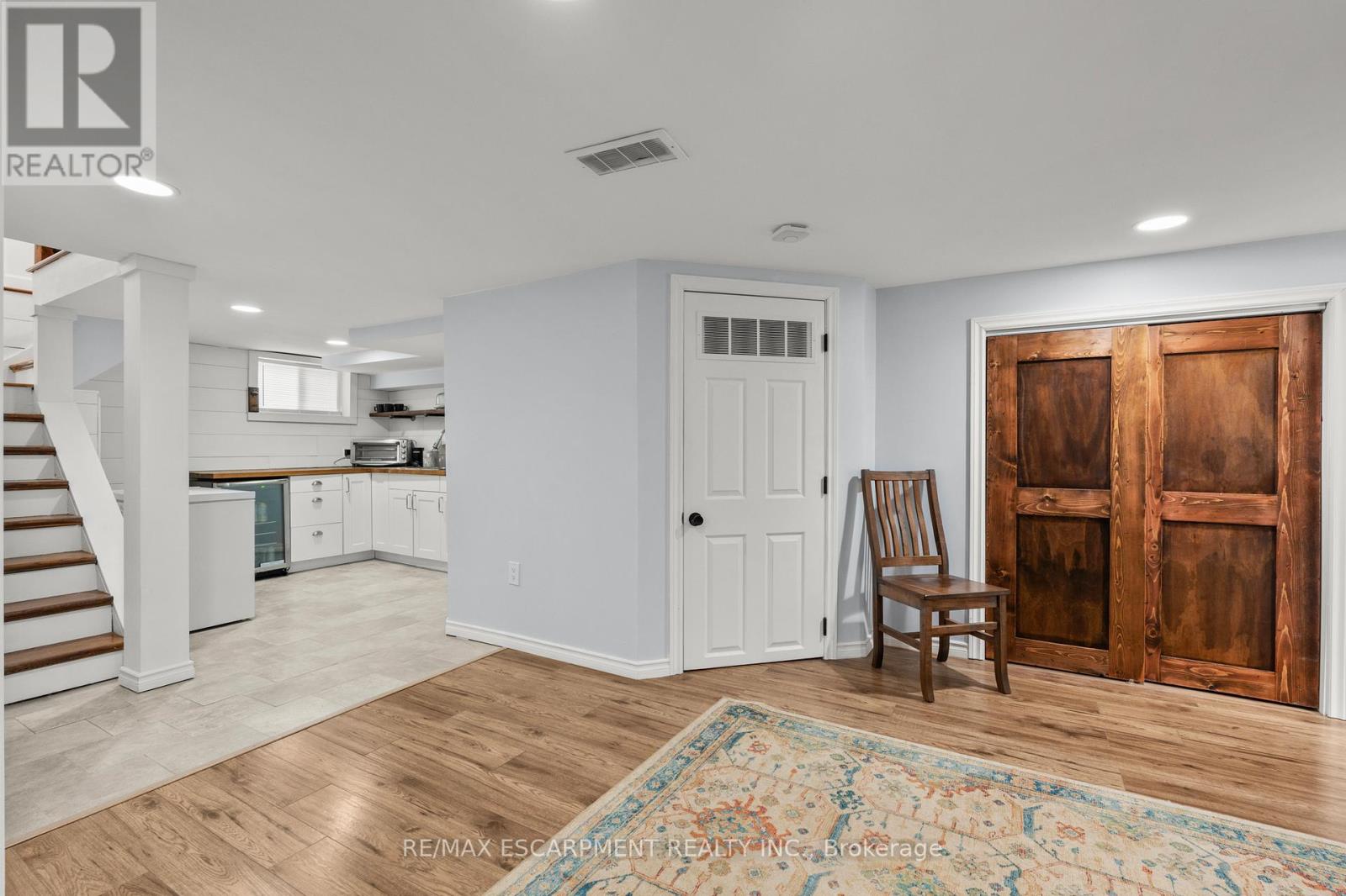 48 Windsor Road, St. Catharines, Ontario  L2N 3A4 - Photo 27 - X12848528