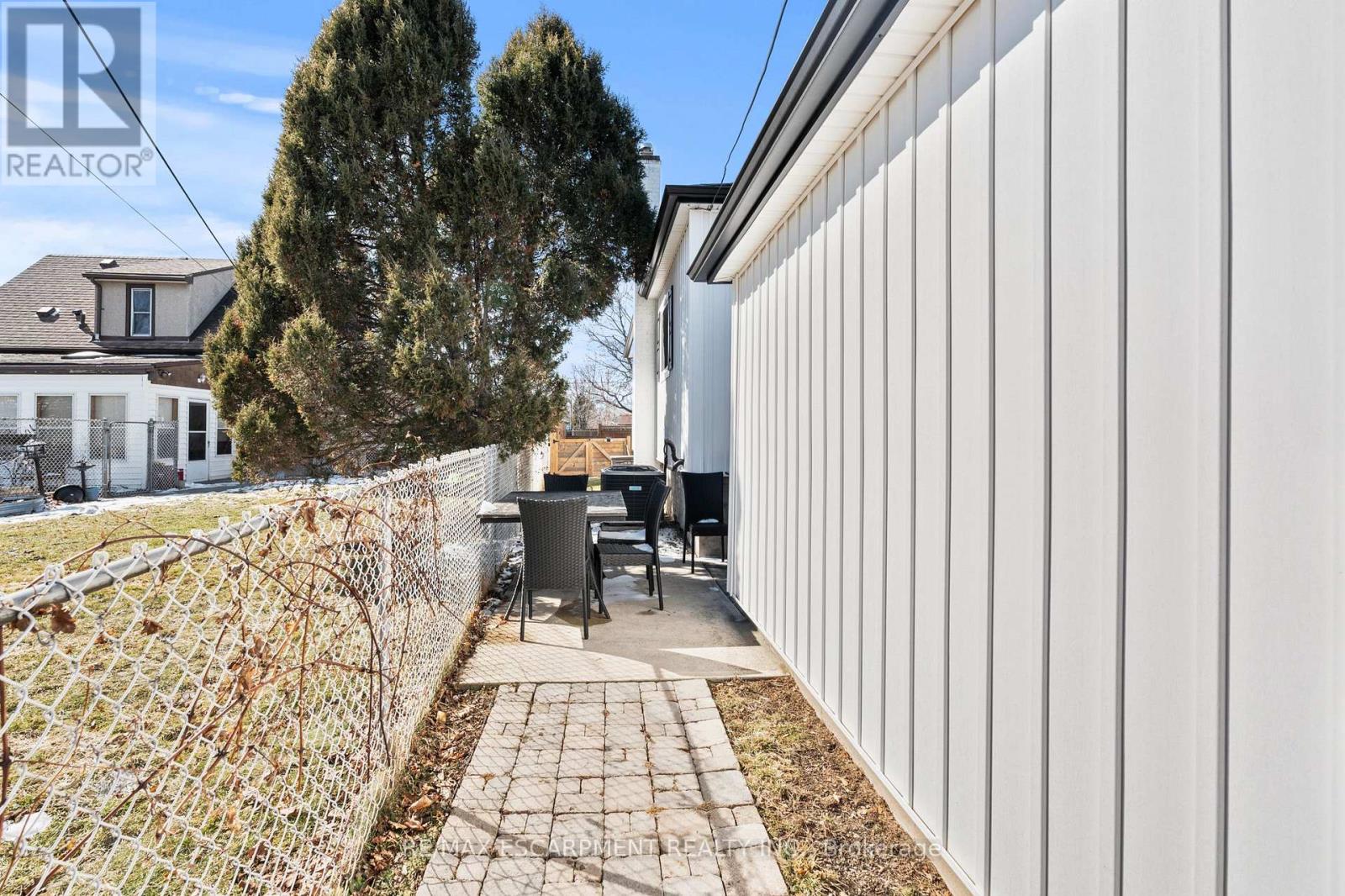 48 Windsor Road, St. Catharines, Ontario  L2N 3A4 - Photo 43 - X12848528