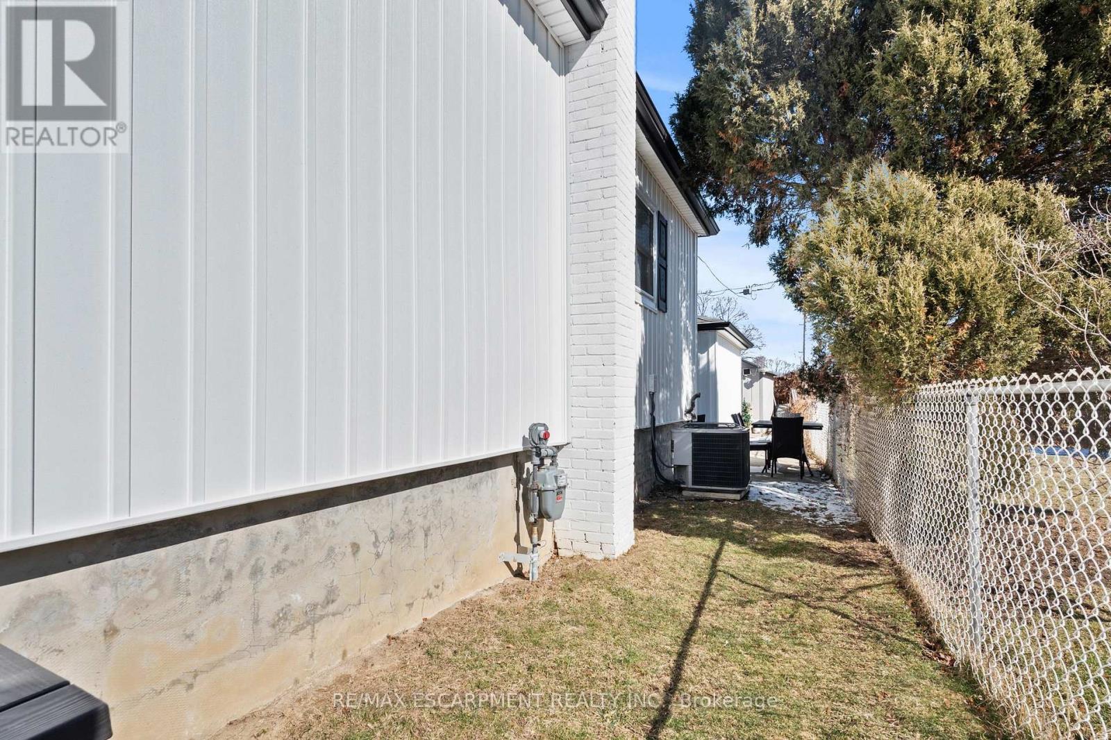 48 Windsor Road, St. Catharines, Ontario  L2N 3A4 - Photo 44 - X12848528