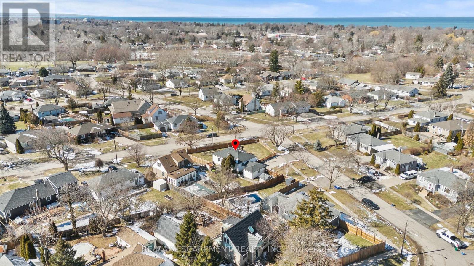 48 Windsor Road, St. Catharines, Ontario  L2N 3A4 - Photo 49 - X12848528