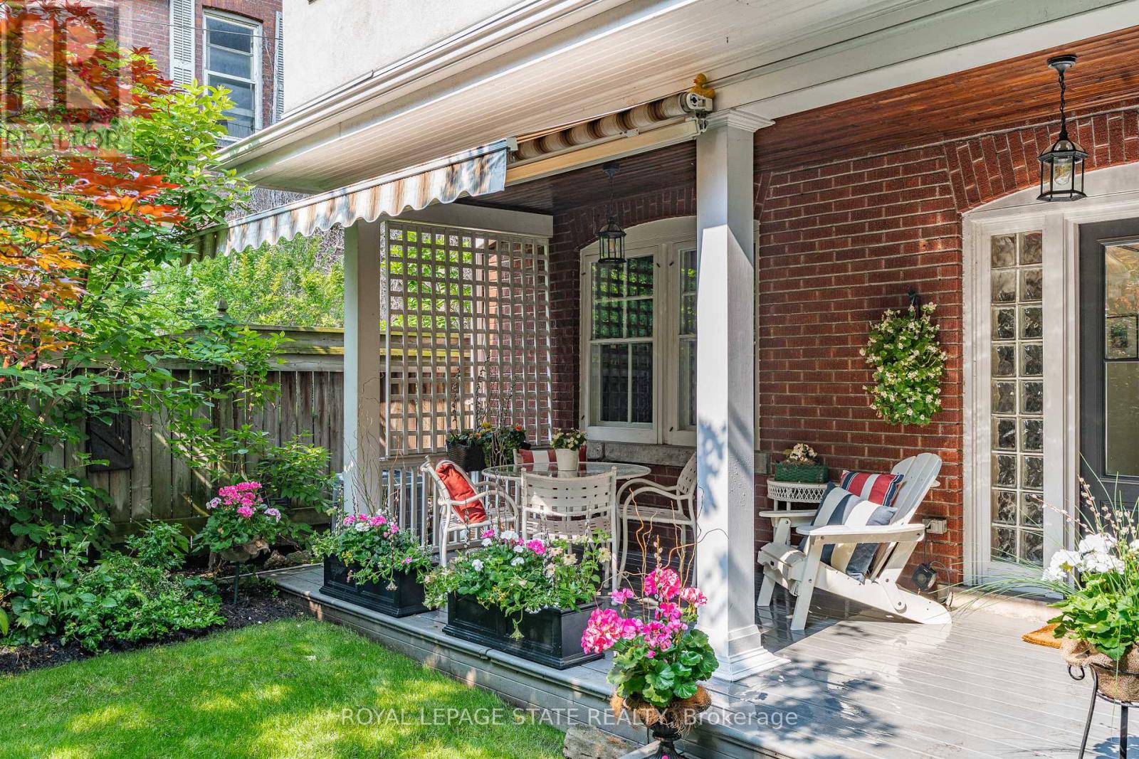 247 Macnab Street S, Hamilton, Ontario  L8P 3E2 - Photo 46 - X12848530