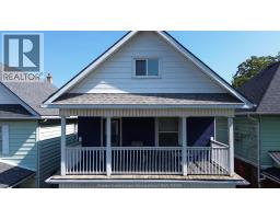 328 GLADSTONE, Windsor, Ontario