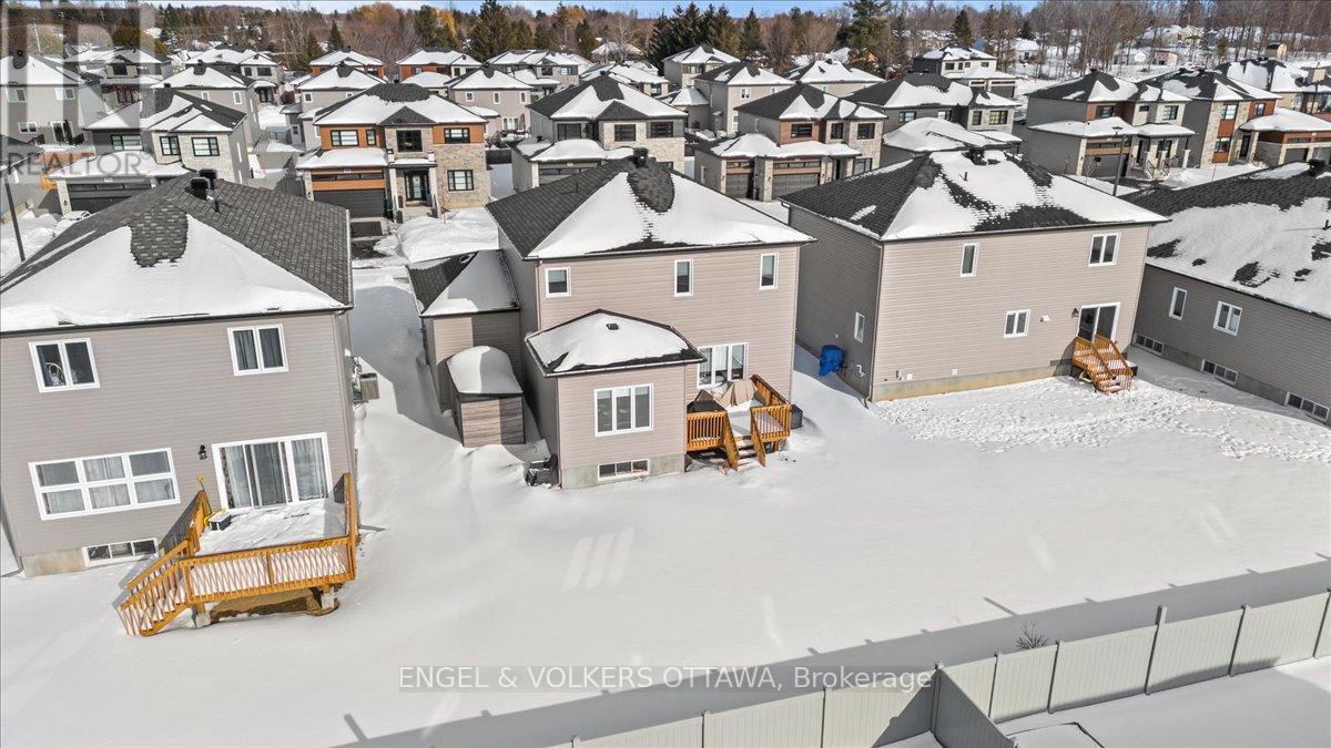 624 Geneva Crescent, Russell, Ontario  K0A 1W0 - Photo 43 - X12822734