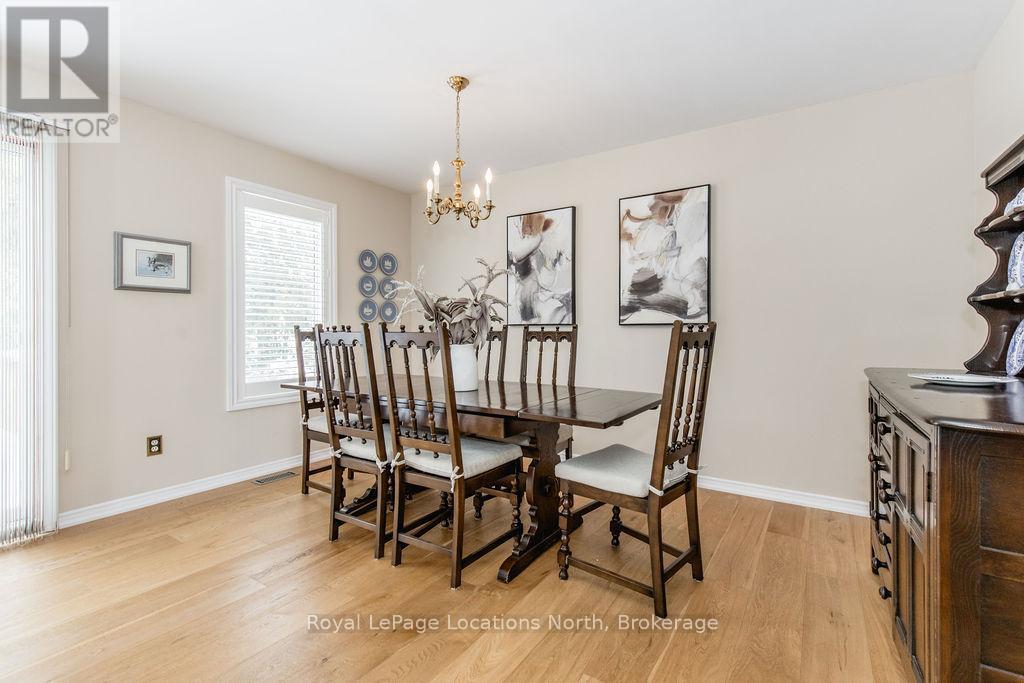 40 Fairway Crescent, Wasaga Beach, Ontario  L9Z 1B8 - Photo 11 - S12848716