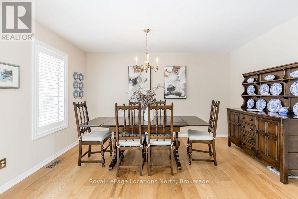 40 Fairway Crescent, Wasaga Beach, Ontario  L9Z 1B8 - Photo 12 - S12848716