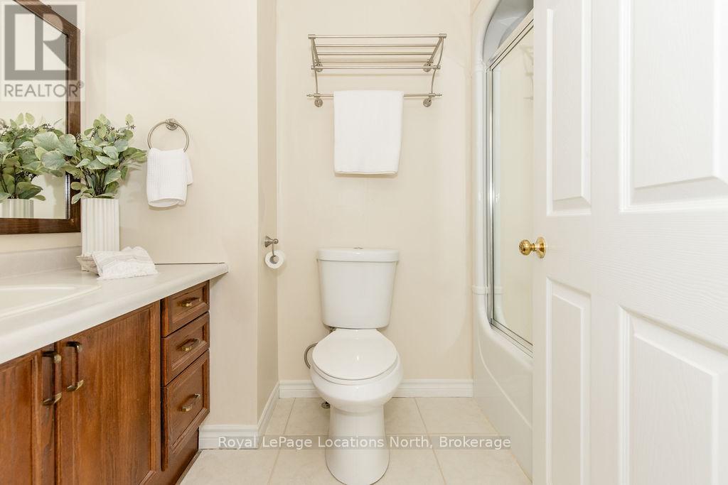 40 Fairway Crescent, Wasaga Beach, Ontario  L9Z 1B8 - Photo 22 - S12848716