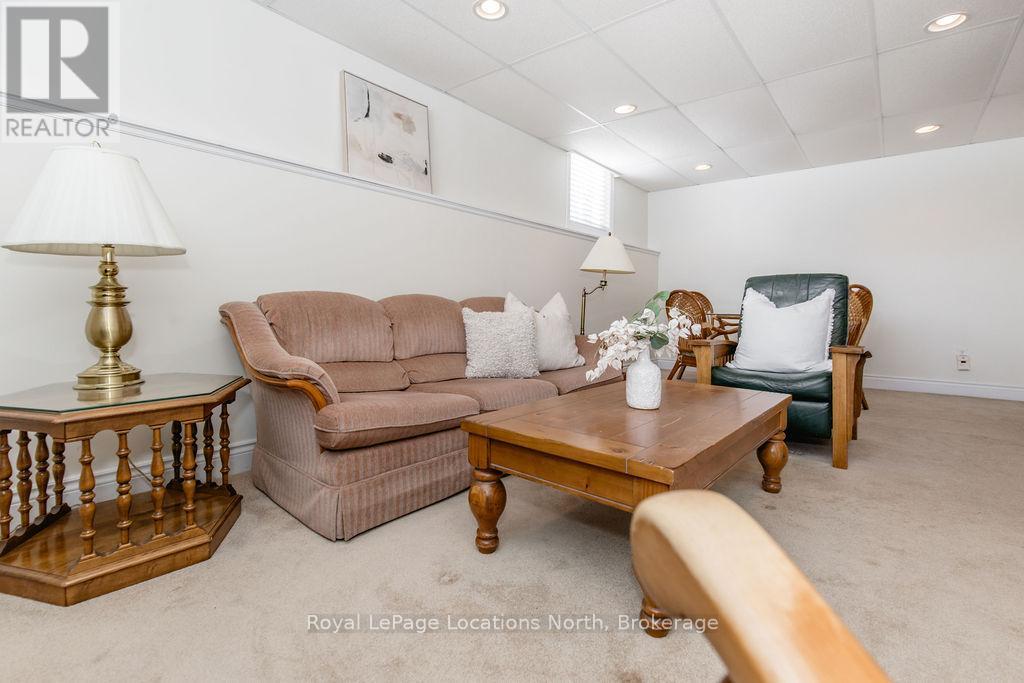 40 Fairway Crescent, Wasaga Beach, Ontario  L9Z 1B8 - Photo 27 - S12848716