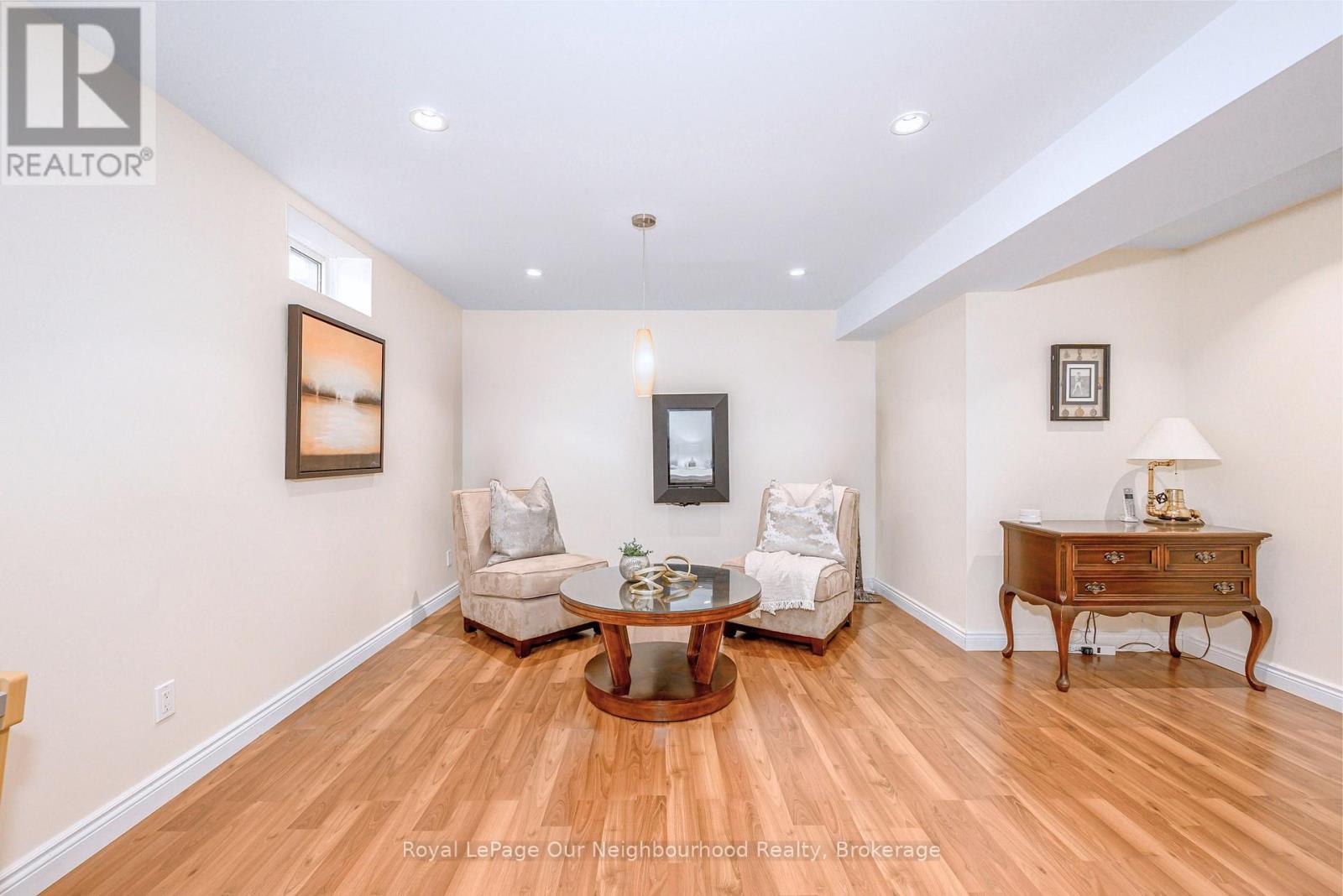 3 Woodlawn Court, Whitby, Ontario  L1N 6R4 - Photo 34 - E12849056